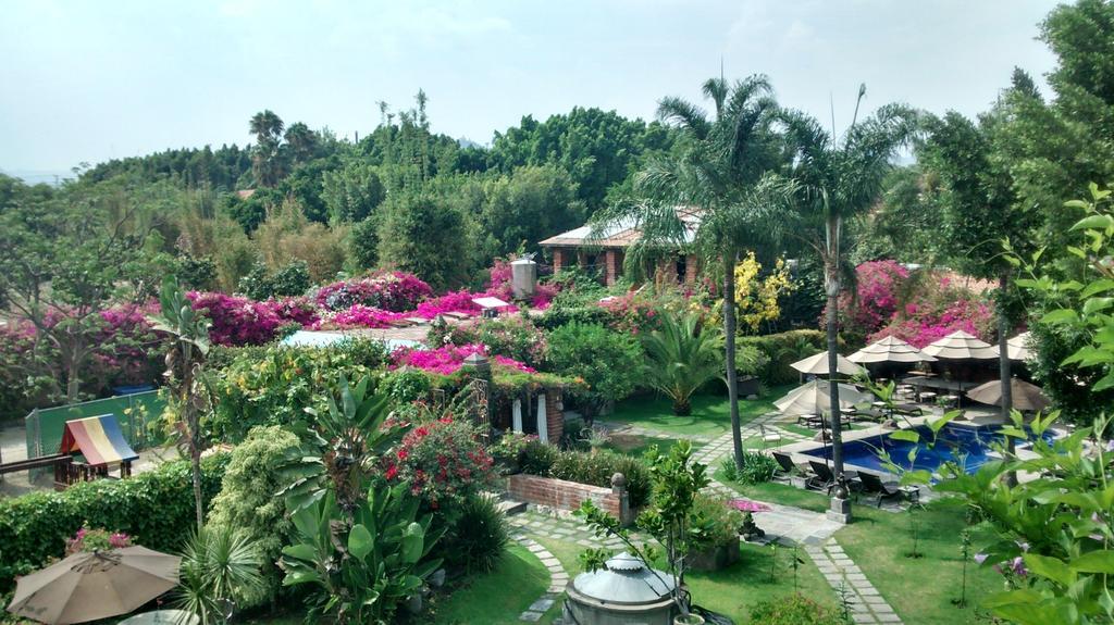 Las Calandrias Hotel Atlixco Exterior photo